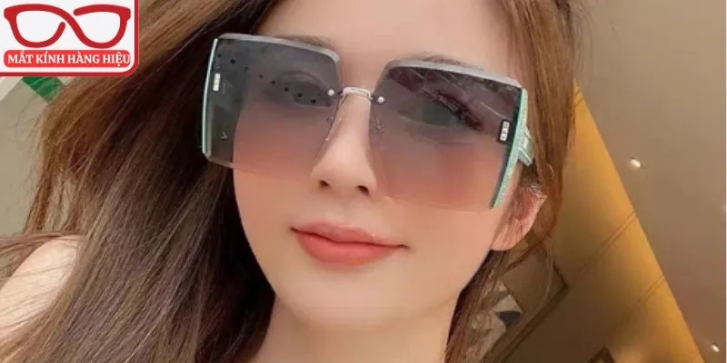 Đặc điểm nổi bật của kính Dior vuông nữ hiện nay